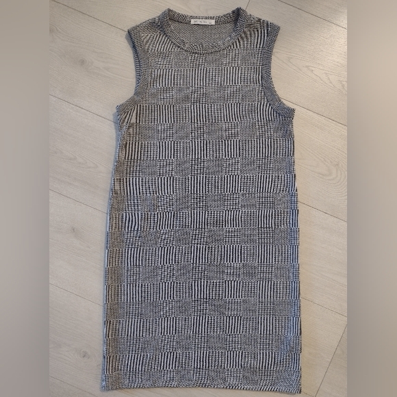 🆕ANTISTAR Plaid Checker Sleeveless Scoop Neck Stretch Dress! 🇨🇦MADE!! - Picture 3 of 6